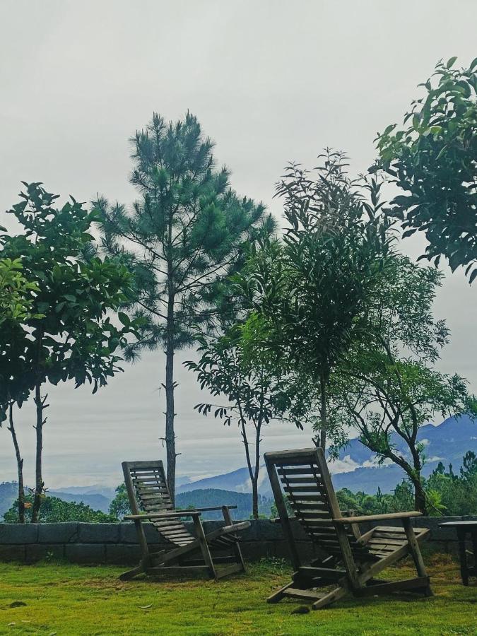 Kurumba Hostel เอลลา ภายนอก รูปภาพ